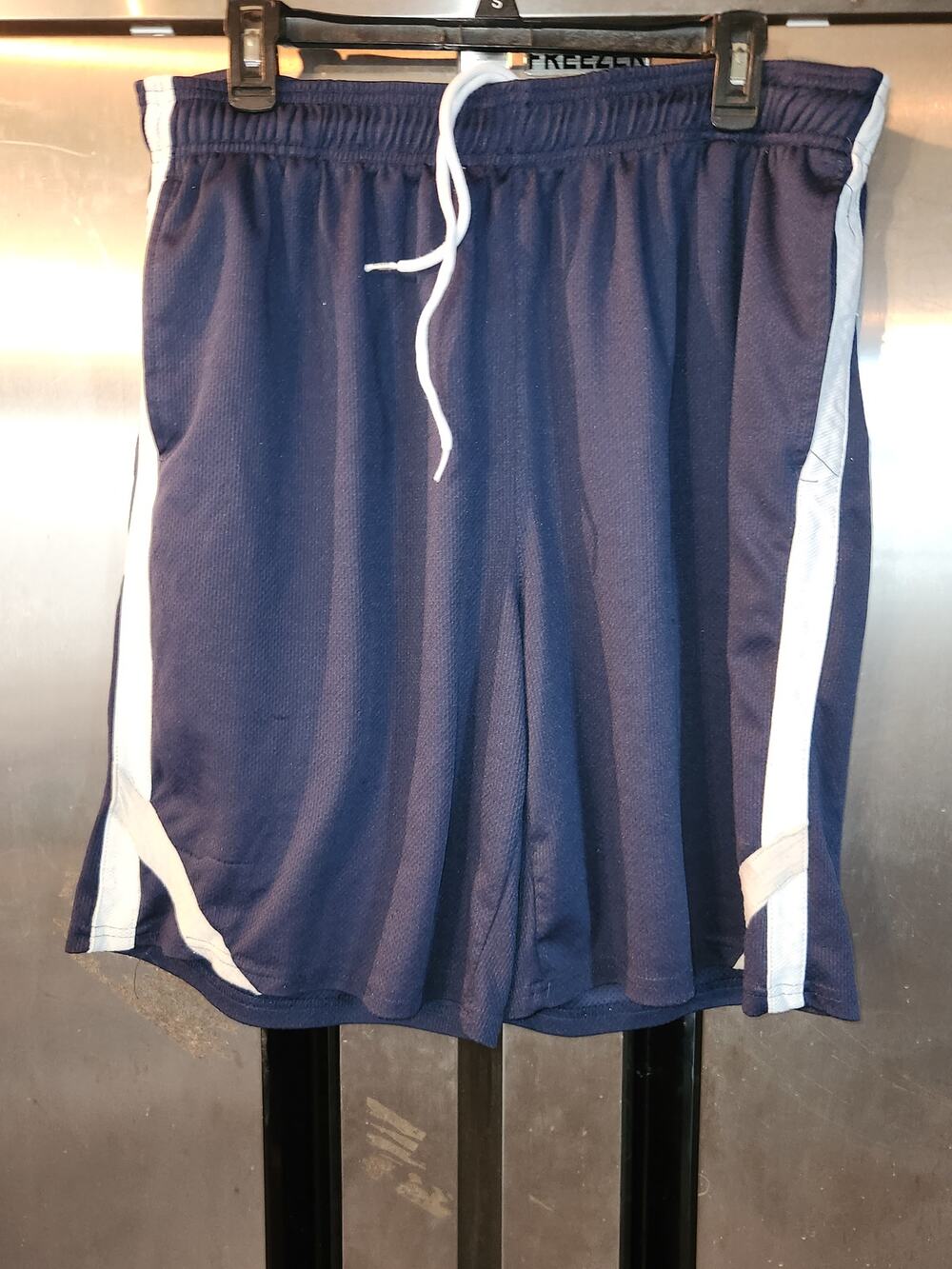 Reebok Men's Size XXL Navy Blue Athletic Shorts White Trim Drawstring Gym